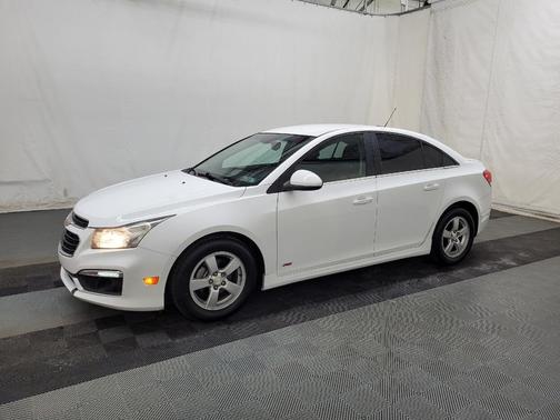 2015 Chevrolet Cruze 1LT