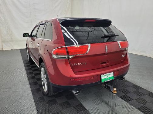 2013 Lincoln MKX Base