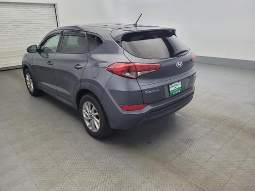 2018 Hyundai TUCSON SE