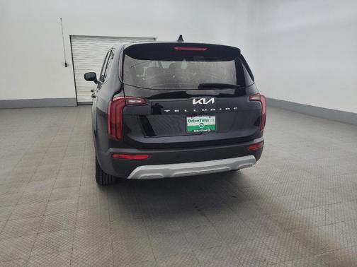 2022 Kia Telluride LX