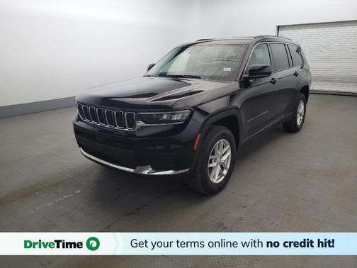 Diamond Black Crystal Pearlcoat 2023 Jeep Grand Cherokee L Laredo