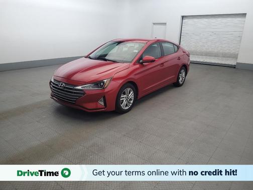 Red 2020 Hyundai ELANTRA SEL