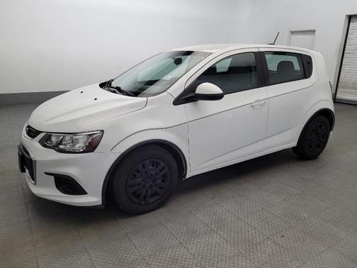 2017 Chevrolet Sonic LT