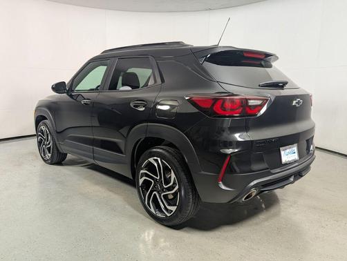 Mosaic Black Metallic 2024 Chevrolet Trailblazer RS