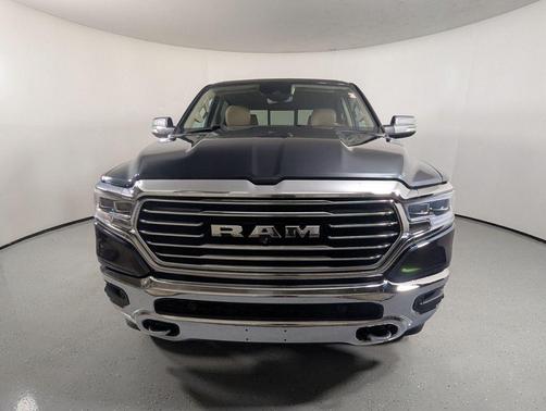 Maximum Steel Metallic Clearcoat 2019 RAM 1500 Longhorn