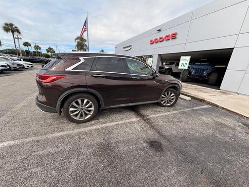 2020 INFINITI QX50 LUXE