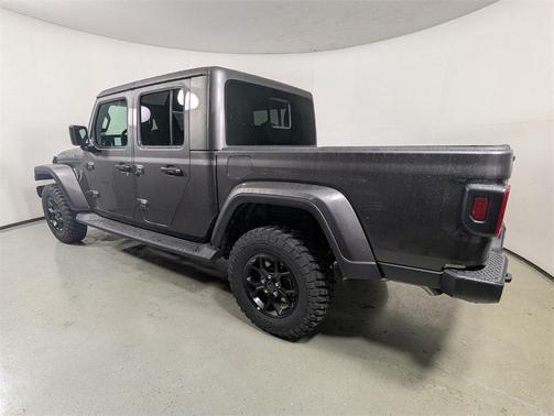 2025 Jeep Gladiator High Tide