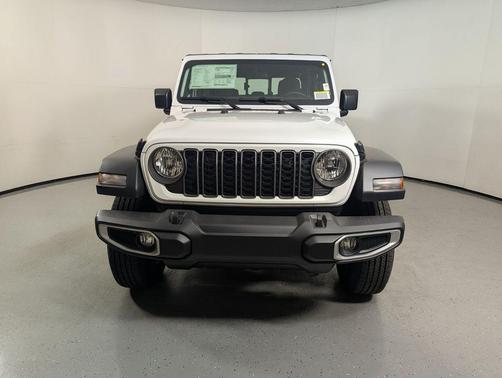 2026 Jeep Gladiator Sport