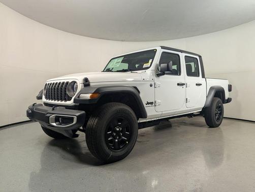 2026 Jeep Gladiator Sport