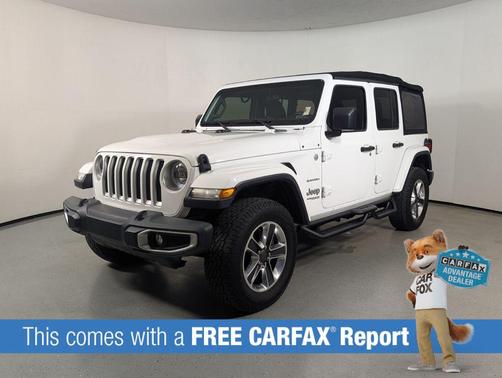 Bright White Clearcoat 2019 Jeep Wrangler Unlimited Sahara