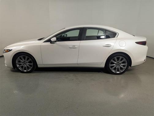 2022 Mazda Mazda3 FWD w/Select Package