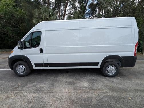 2025 RAM ProMaster 2500 Tradesman