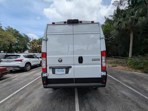 2025 RAM ProMaster 2500 Tradesman