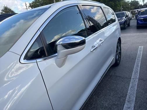 2019 Chrysler Pacifica Limited