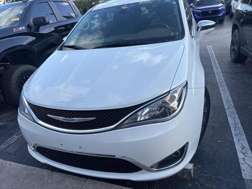 2019 Chrysler Pacifica Limited
