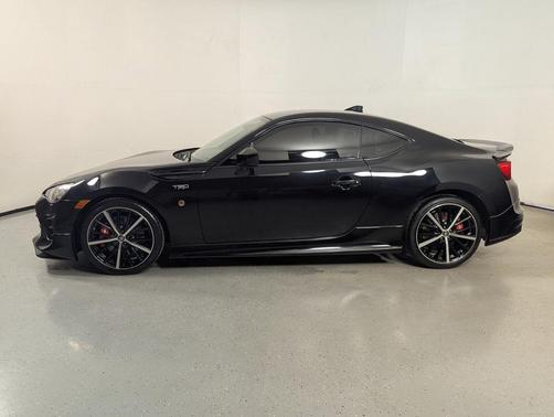 Raven 2019 Toyota 86 TRD SE