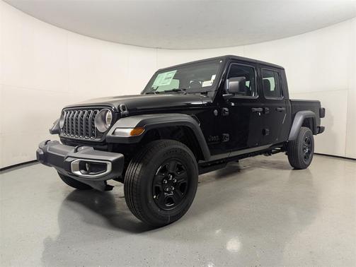 2026 Jeep Gladiator Sport