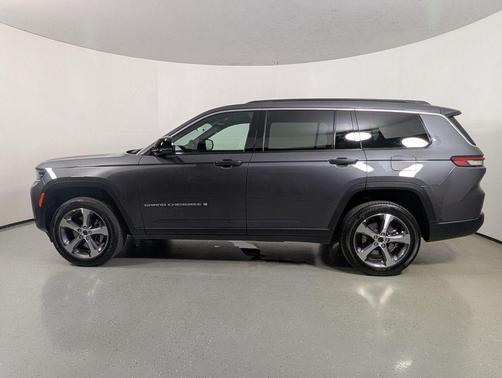 baltic gray metallic clearcoat 2026 Jeep Grand Cherokee L Limited