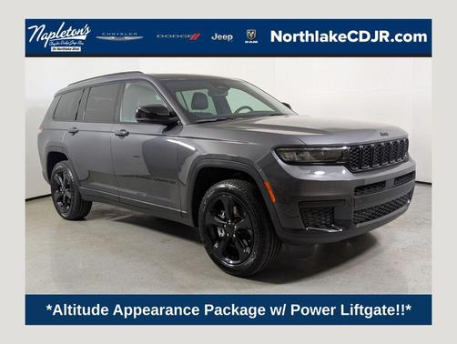 Baltic Gray Metallic Clearcoat 2023 Jeep Grand Cherokee L Altitude