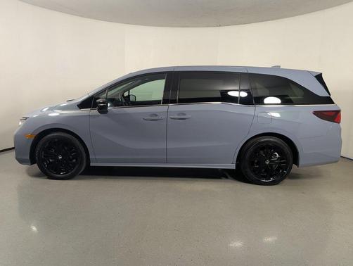 Sonic Gray Pearl 2025 Honda Odyssey Sport-L