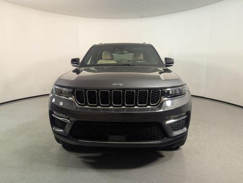 Baltic Gray Metallic Clearcoat 2022 Jeep Grand Cherokee 4xe Base