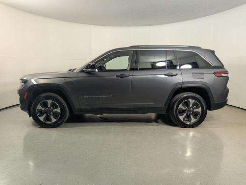 Baltic Gray Metallic Clearcoat 2022 Jeep Grand Cherokee 4xe Base