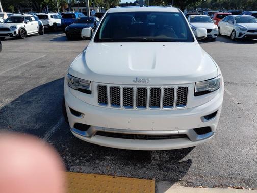 2016 Jeep Grand Cherokee Summit