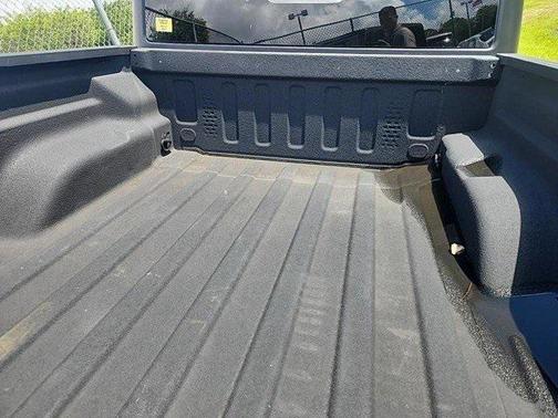 2021 Jeep Gladiator Willys 4x4