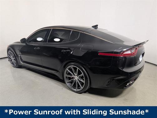 2020 Kia Stinger GT2
