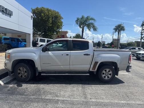 2016 GMC Canyon Base