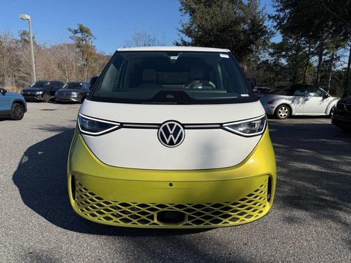 2025 Volkswagen ID. Buzz 1st Edition with 4MOTION