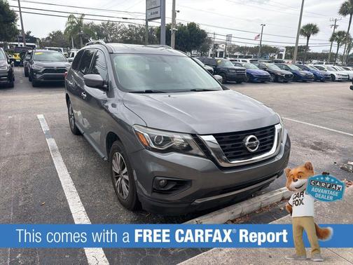 2019 Nissan Pathfinder SV