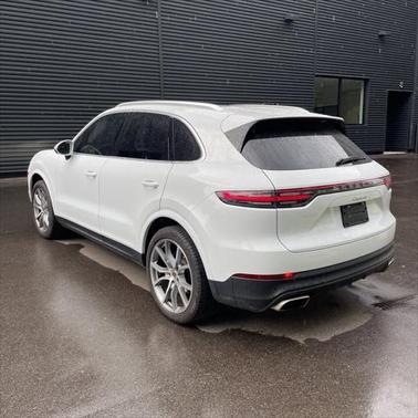 2022 Porsche Cayenne Base