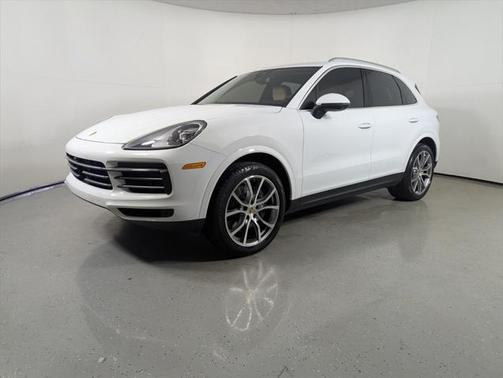 2022 Porsche Cayenne Base