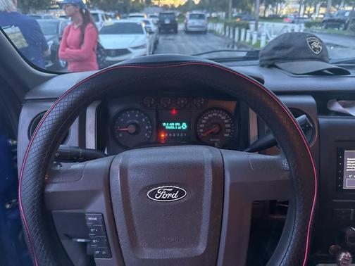 2010 Ford F-150 STX SuperCab