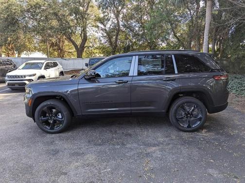 2025 Jeep Grand Cherokee Limited X