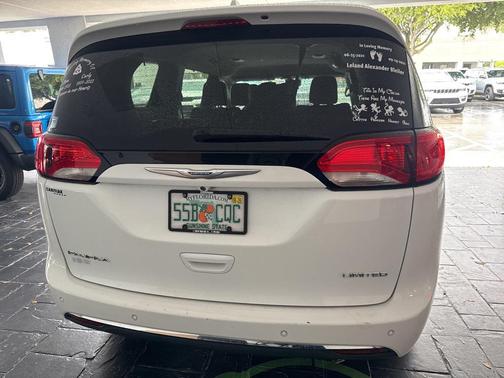 2018 Chrysler Pacifica Limited