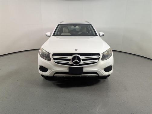 2016 Mercedes-Benz GLC 300 Base