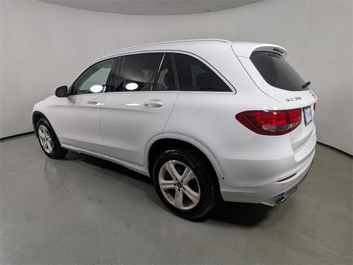 2016 Mercedes-Benz GLC 300 Base