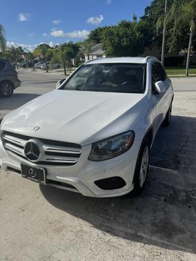 2016 Mercedes-Benz GLC 300 Base