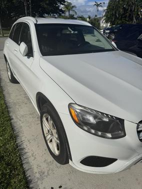 2016 Mercedes-Benz GLC 300 Base