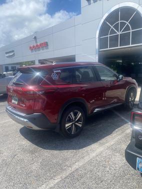 2021 Nissan Rogue Platinum