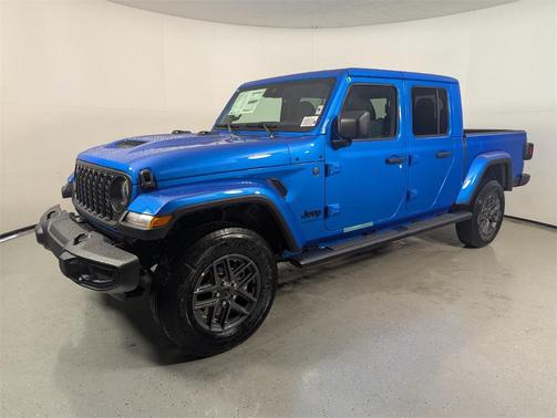 2025 Jeep Gladiator Sport S