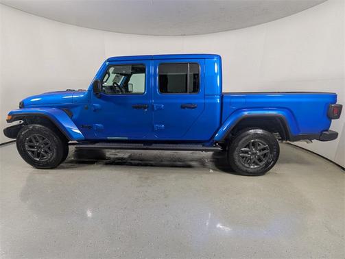 2025 Jeep Gladiator Sport S