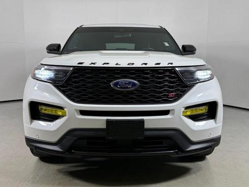 Star White Metallic Tri-Coat 2021 Ford Explorer ST