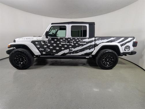 2020 Jeep Gladiator Overland