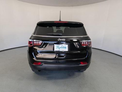 2024 Jeep Compass Sport