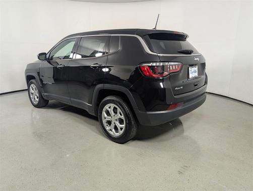 2024 Jeep Compass Sport