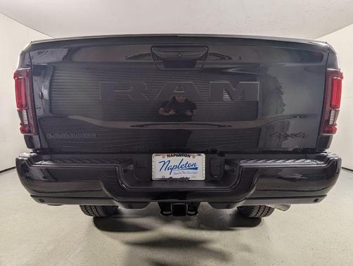 2026 RAM 2500 Laramie Crew Cab 4x4 6'4' Box