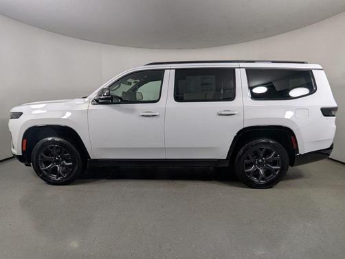 2026 Jeep Grand Wagoneer Limited Altitude 4x4